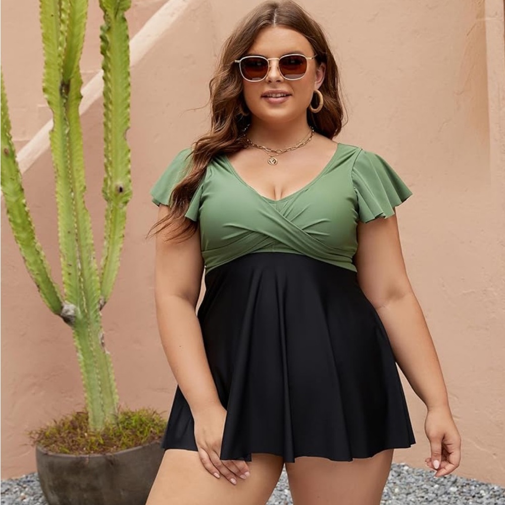 🆕  Amazon Women's Plus Size Swimsuits Tummy Control Bathing Suit - 4XL